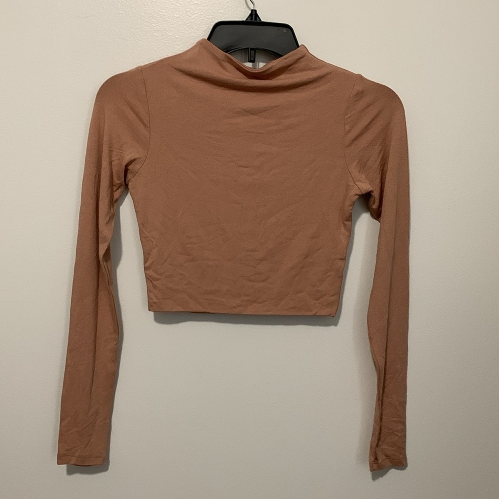 NWOT NAKED WARDROBE the nw mock neck long sleeve crop top Tan - Picture 6 of 9